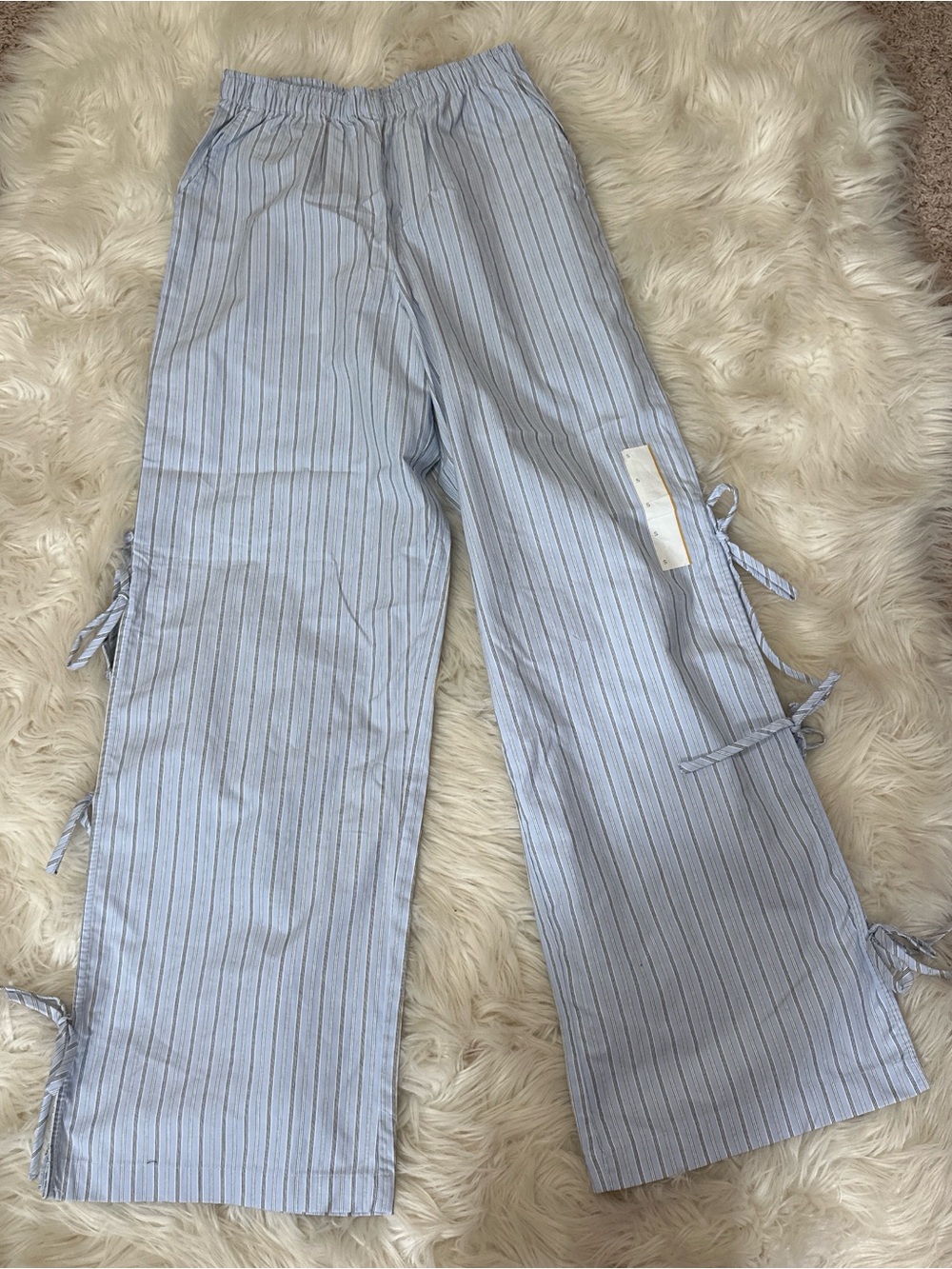 NWOT wild fable Light Blue & White Striped Elastic Waist Pants